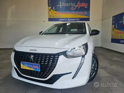 Usata Peugeot 208 Active 102 CV (75 kW) 2022 Bianco Utilitaria