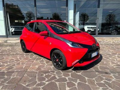 usata Toyota Aygo Aygo5p 1.0 x-play 69CV