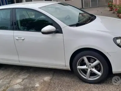 Używany VW Golf VII 105 KM (77 kW) 2012 Sedan/Limuzyna