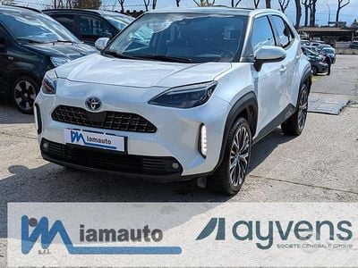 Usata Toyota Yaris Hybrid 116 CV (85 kW) 2021 Bianco Monovolume