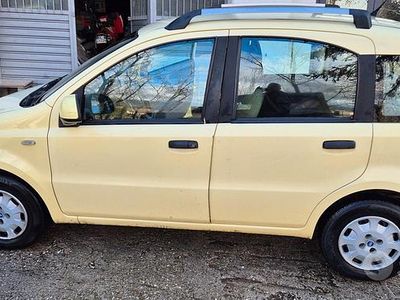 Usata Fiat Panda 2004 Giallo Utilitaria