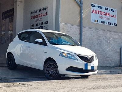 Usata Lancia Ypsilon 69 CV (50 kW) 2020 Utilitaria