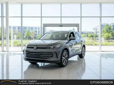 Nuova VW Tiguan Elegance 150 CV (110 kW) 2026 Grigio SUV