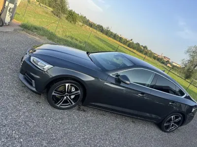 Usata Audi A5 Sportback Sport 190 CV (139 kW) 2017 Utilitaria