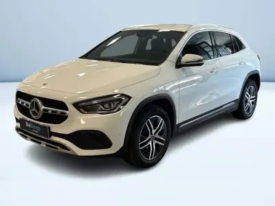 Usata Mercedes GLA220 190 CV (139 kW) 2022 Bianco SUV