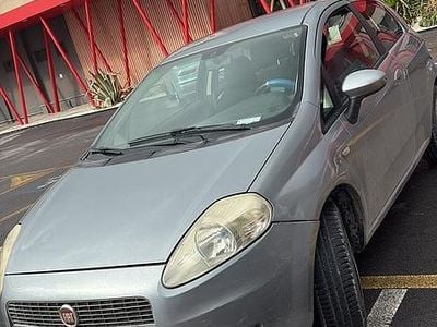 Usata Fiat Grande Punto 75 CV (55 kW) 2006 Utilitaria