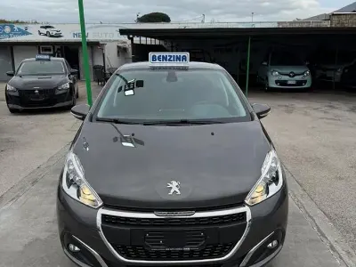 Usata Peugeot 208 S 110 CV (80 kW) 2019 Grigio Utilitaria