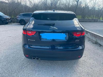 Usata Jaguar F-Pace Prestige 180 CV (132 kW) 2019 Blu SUV