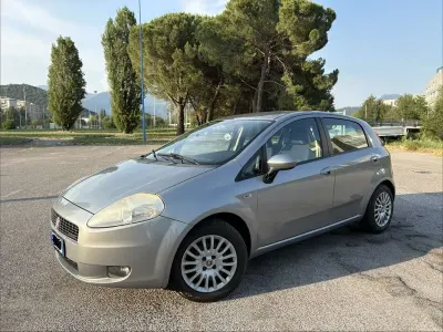 Usata Fiat Grande Punto 75 CV (55 kW) 2008 Utilitaria