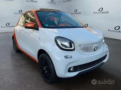 Usata Smart ForFour 90 CV (66 kW) 2016 Bianco Utilitaria
