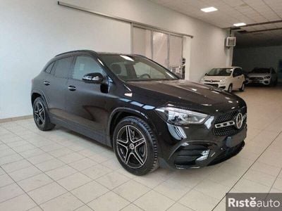 Mercedes GLA220