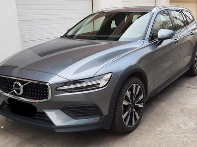 Volvo V60 CC