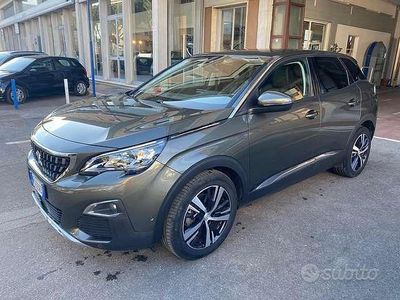Usata Peugeot 3008 Allure 131 CV (96 kW) 2019 Grigio SUV