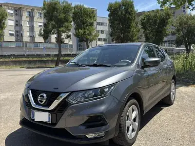 Usata Nissan Qashqai 131 CV (96 kW) 2018 Grigio SUV