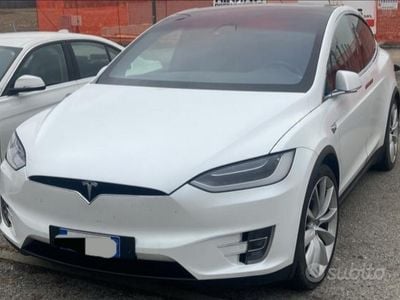 Usata Tesla Model X 244 kW (333 CV) 2017 Bianco SUV