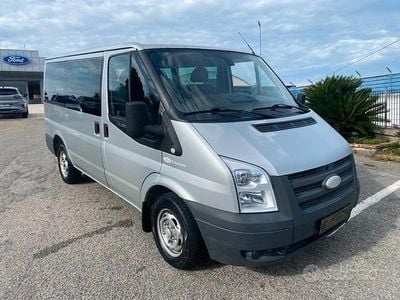Usata Ford Transit 131 CV (96 kW) 2007 Grigio Station wagon
