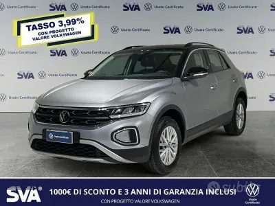 Używany VW T-Roc Life 116 KM (85 kW) 2024 Szary SUV
