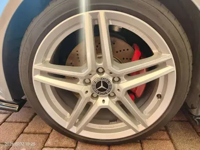 Usata Mercedes C200 Avantgarde 136 CV (100 kW) 2013 Argento Berlina