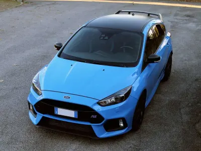 Usata Ford Focus 349 CV (256 kW) 2018 Blu/azzurro Berlina