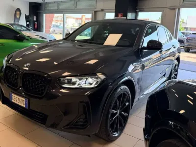 Usata BMW X4 M Sport 190 CV (139 kW) 2024 Nero SUV