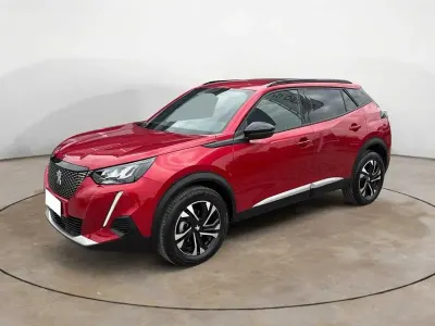 Usata Peugeot 2008 Allure 102 CV (75 kW) 2022 Rosso SUV