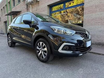 Usata Renault Captur Bose Edition 90 CV (66 kW) 2017 Nero SUV