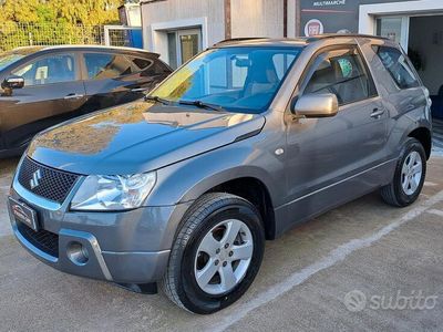 usata Suzuki Grand Vitara 1.9 DDiS CV 130 4x4 3 porte