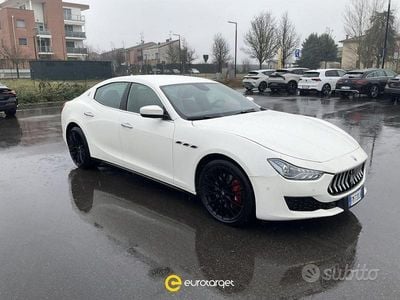 Usata Maserati Ghibli 250 CV (183 kW) 2017 Bianco Berlina