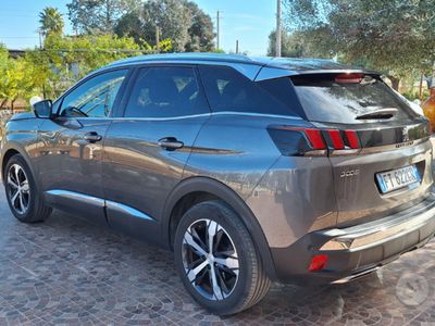 Usata Peugeot 3008 GT-line 131 CV (96 kW) 2019 Grigio SUV