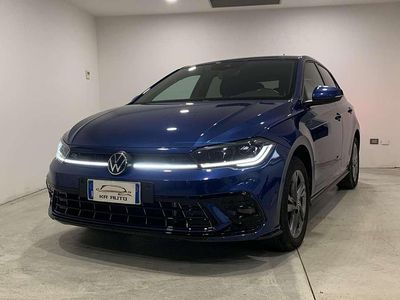 Usata VW Polo R-line 110 CV (80 kW) 2023 Blu/azzurro Utilitaria