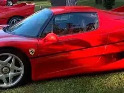 Usata Ferrari F50 520 CV (382 kW) 1997 Rosso Cabrio