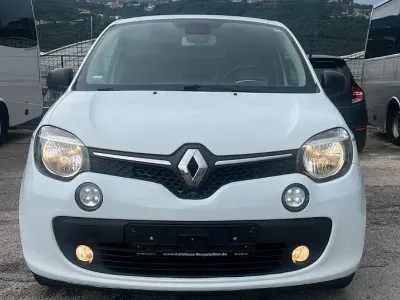 Usata Renault Twingo LIMITED 90 CV (66 kW) 2016 Utilitaria