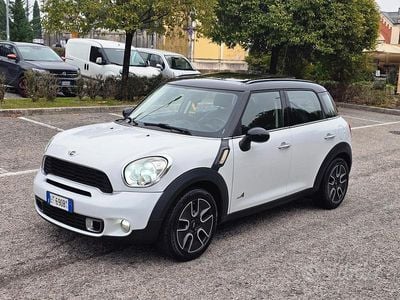 Begagnad Mini Cooper S Countryman 184 HK (135 kW) 2012 Vit SUV