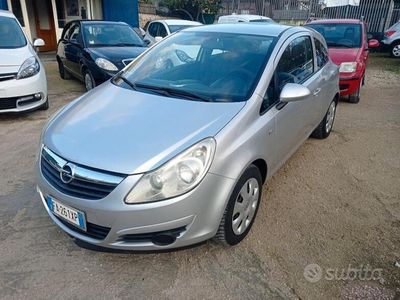 usata Opel Corsa 1.2 NEOPATENTATI