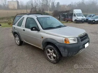 Usata Land Rover Freelander 98 CV (72 kW) 1999 Grigio SUV