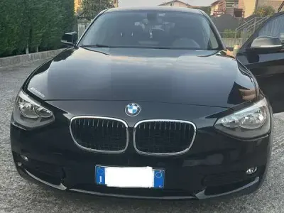 Usata BMW 118 143 CV (105 kW) 2014 Utilitaria