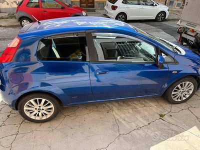 Usata Fiat Grande Punto 75 CV (55 kW) 2006 Utilitaria