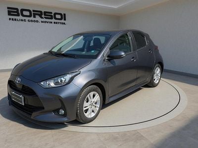 Occasion Toyota Yaris Hybrid Business Edition 116 ch (85 kW) 2021 Gris Berline