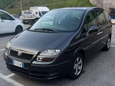 Occasion Fiat Ulysse Emotion 120 ch (88 kW) 2008 Bleue Monospace