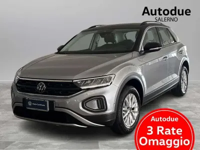 Usata VW T-Roc Life 116 CV (85 kW) 2025 Argento SUV