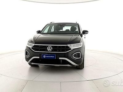 Usata VW T-Roc Life 150 CV (110 kW) 2024 Nero SUV