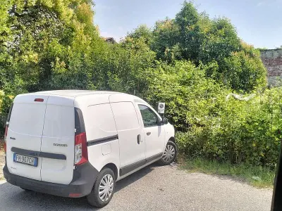 Usata Dacia Dokker Ambiance 75 CV (55 kW) 2016 Monovolume