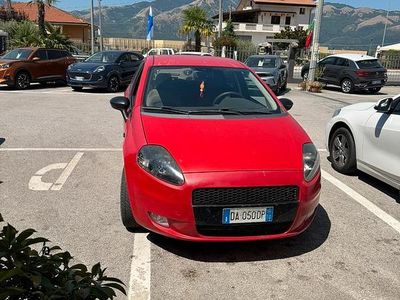 Usata Fiat Grande Punto 90 CV (66 kW) 2006 Rosso Utilitaria