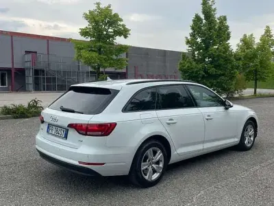 Usata Audi A4 Business Plus 150 CV (110 kW) 2018 Bianco Station wagon