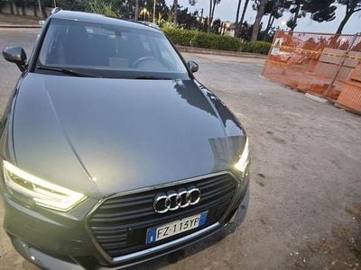 Usata Audi A3 S-Line 150 CV (110 kW) 2020 Grigio Berlina