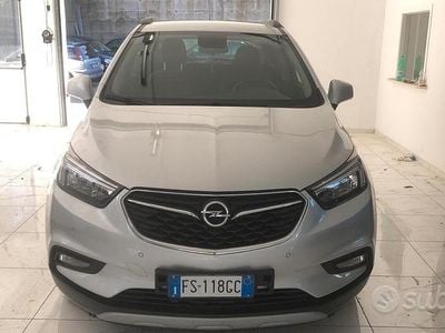Usata Opel Mokka X 140 CV (102 kW) 2018 Argento SUV