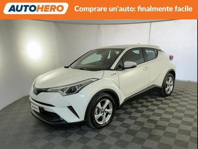 Begagnad Toyota C-HR Active 98 HK (72 kW) 2019 Vit SUV