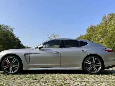 Usata Porsche Panamera Turbo 500 CV (367 kW) 2010 Utilitaria