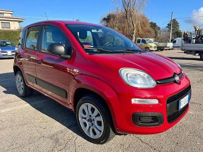 Usata Fiat Panda Easy 80 CV (58 kW) 2016 Rosso Utilitaria