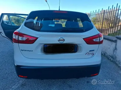 Usata Nissan Qashqai 116 CV (85 kW) 2016 Bianco SUV